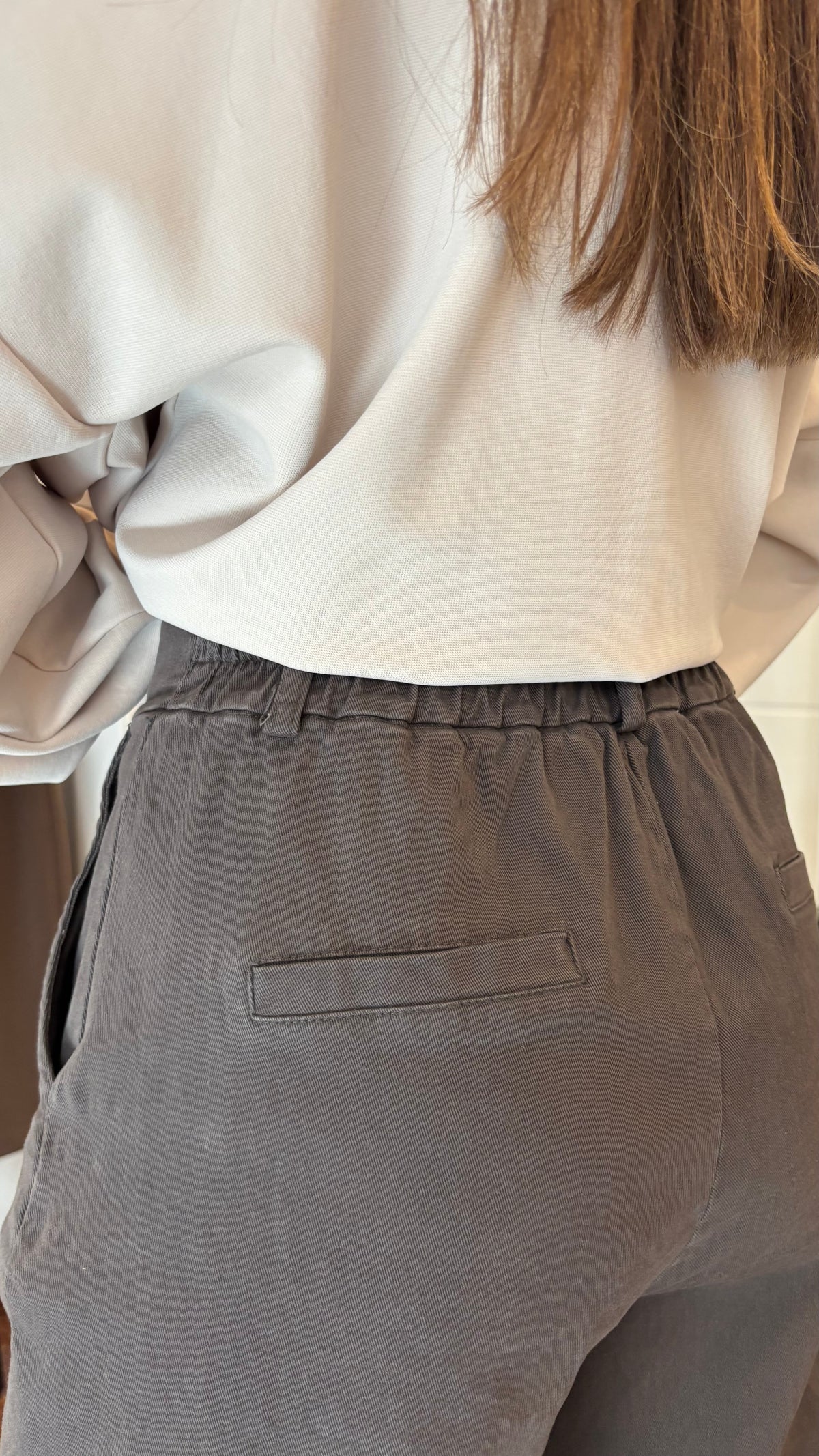 Pantalone ovetto in gabardina