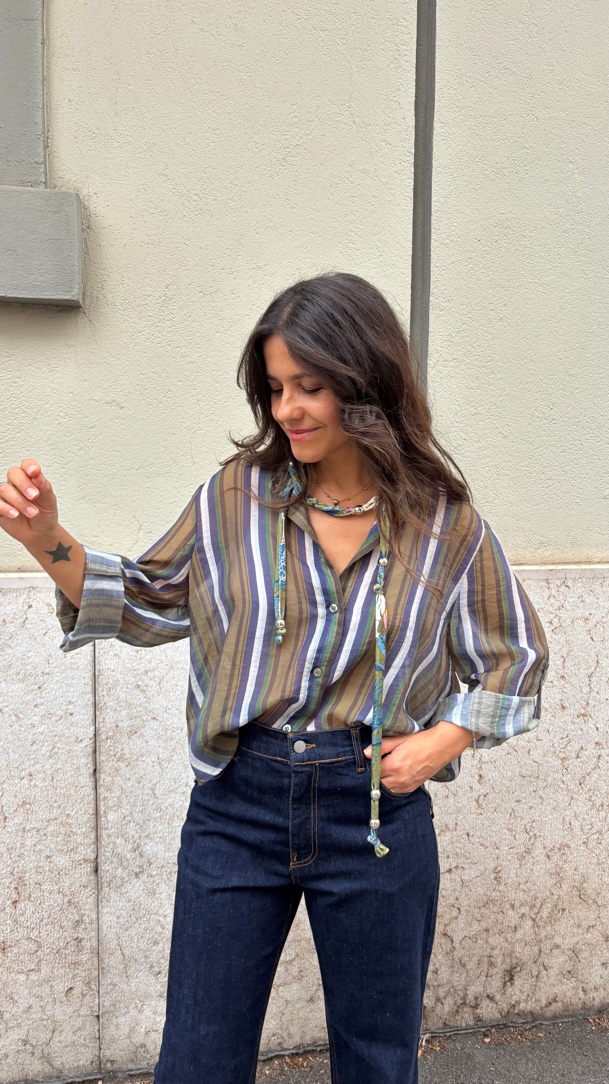 Camicia con collana